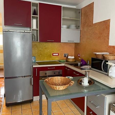 Little Nest Apartment La Spezia Bagian luar foto