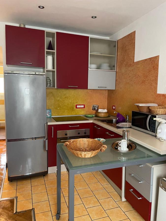 Little Nest Apartment La Spezia Bagian luar foto
